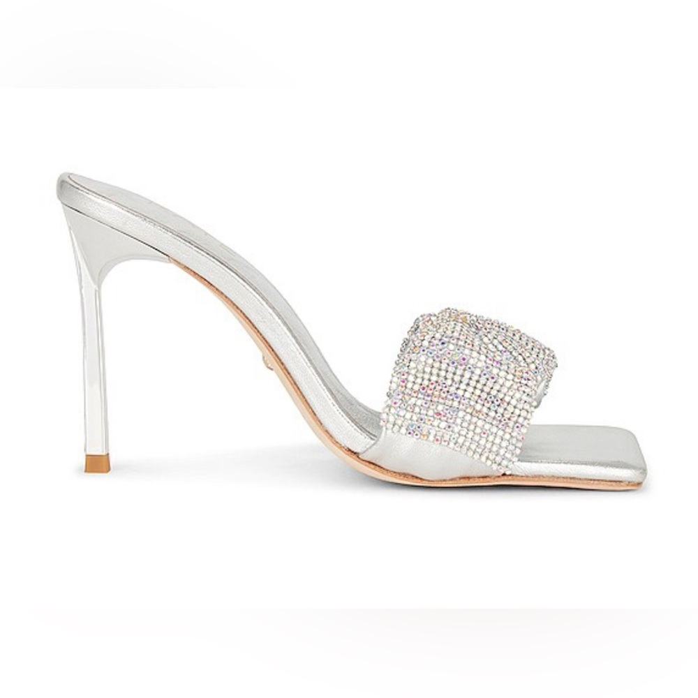 Glorie Heel in Silver RAYE Size 6 MSRP$188